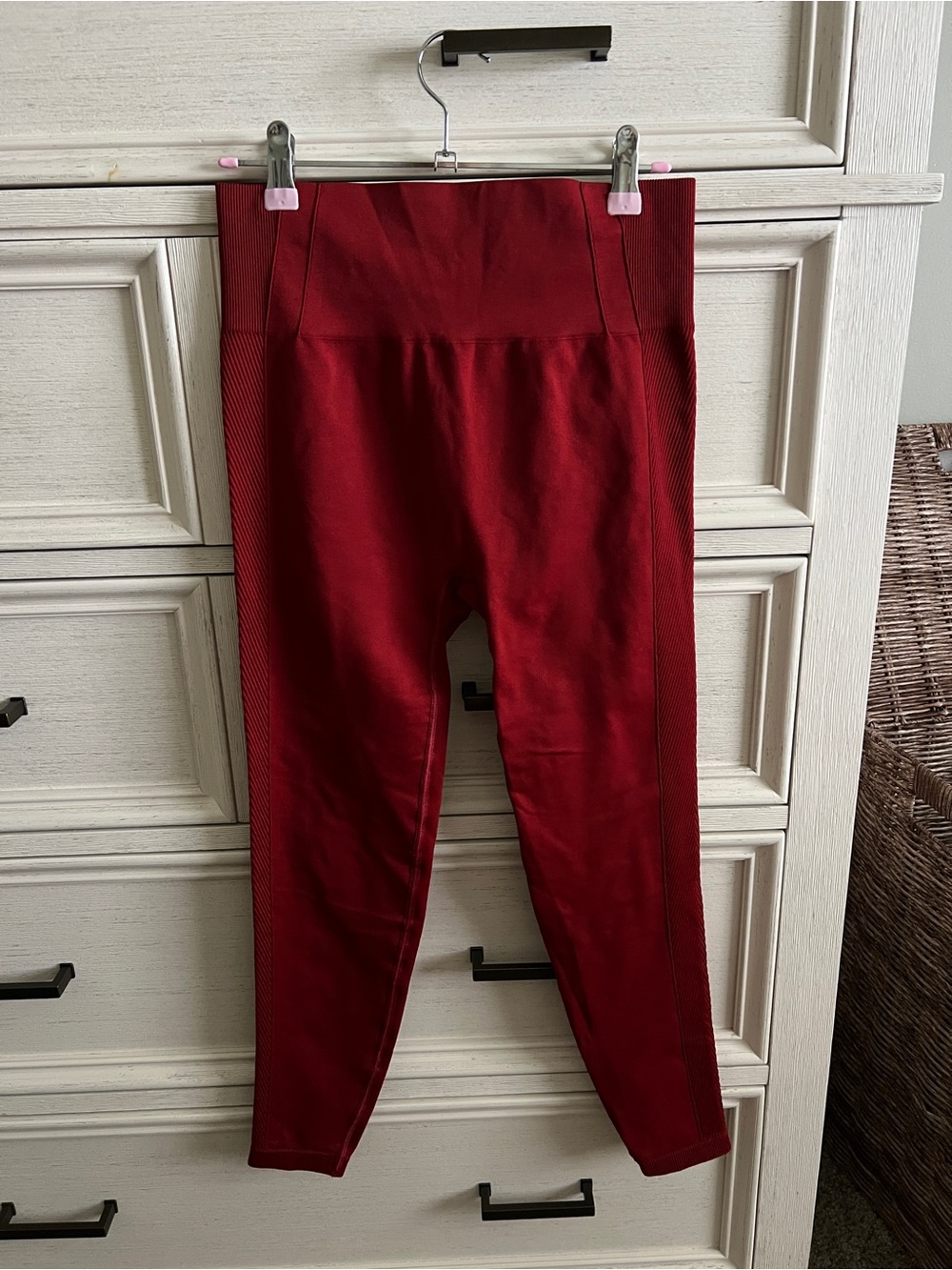 Abercrombie & Fitch Deep Red High-Waist Leggings